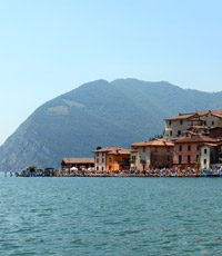 Tour Monte Isola in Minivan